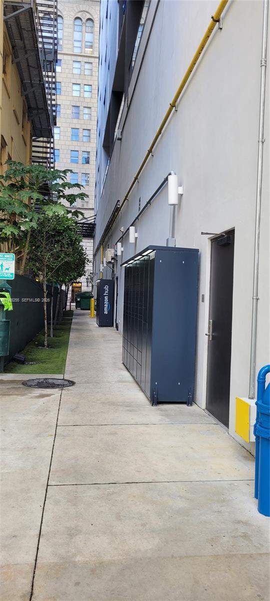 Building Photo - 151 SE 1st St