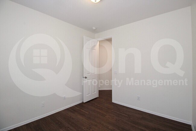 Building Photo - 2839 W Allens Peak Dr