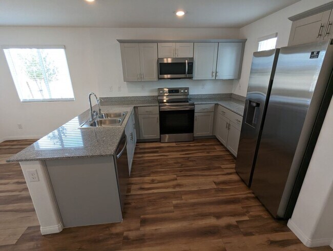 Building Photo - 12103 Mojave Gold Rd