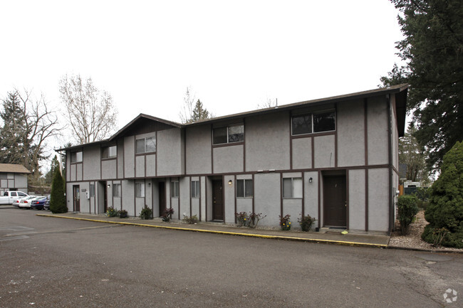 Primary Photo - Sherwood Manor Apartments