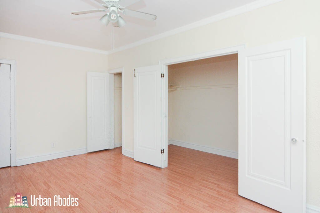 Building Photo - 4830 N Damen Ave