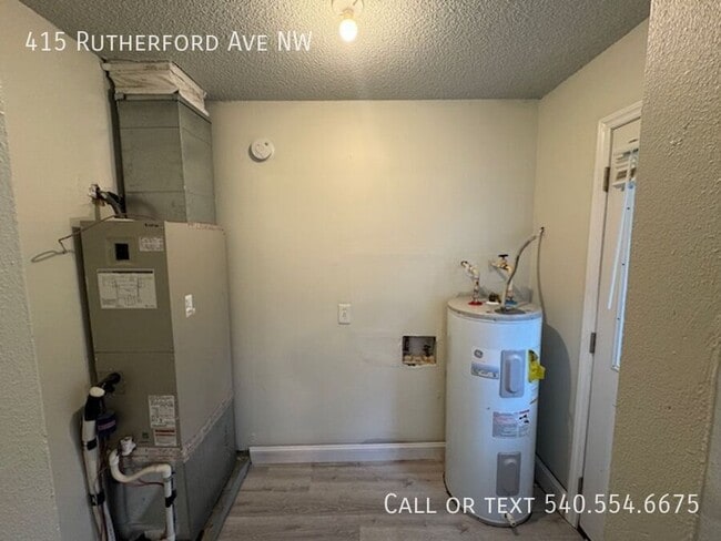 Building Photo - 415 Rutherford Ave NW