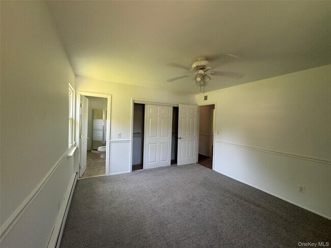 Building Photo - 3 Janis Ln