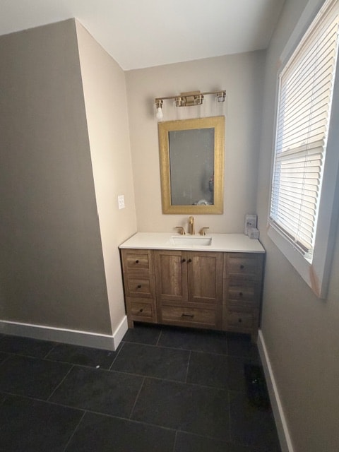 Building Photo - 10640 Penn Dr