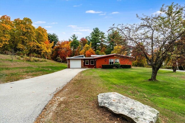 Building Photo - 1 Johns Dr