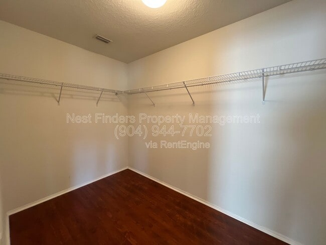 Building Photo - 395 Candlebark Dr