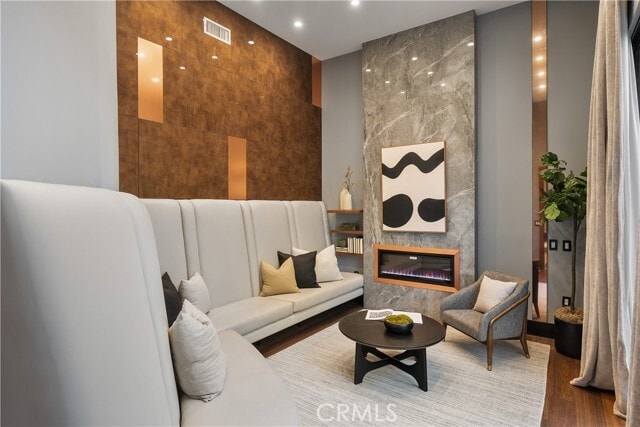 Building Photo - 5535 Shirley Ave