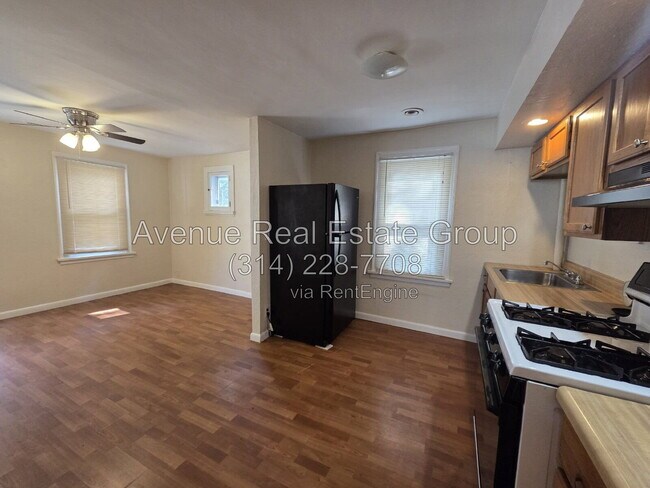 Building Photo - 135 Grether Ave