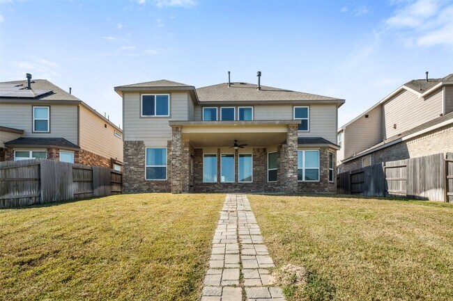 Building Photo - 3506 Lake Bella Megan Dr