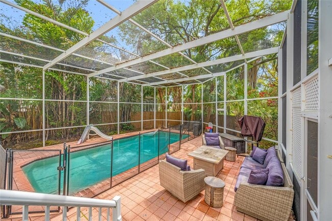 Building Photo - 2808 Southpointe Ln