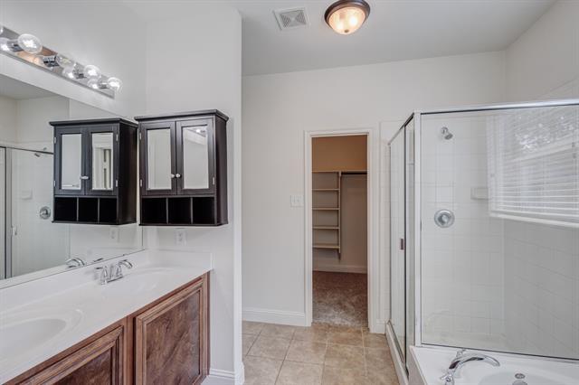 Building Photo - 516 Byron Nelson Dr