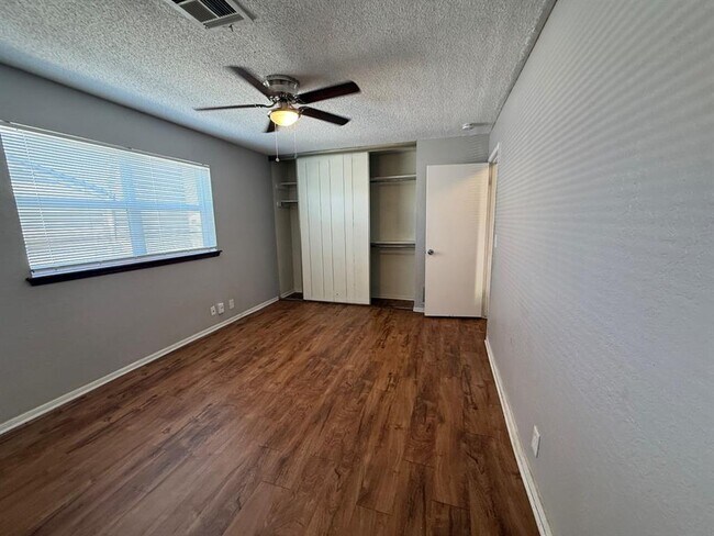 Building Photo - 3507 Wynn Cir