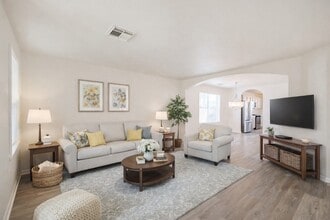 Building Photo - 2030 Vander Wilt Ln