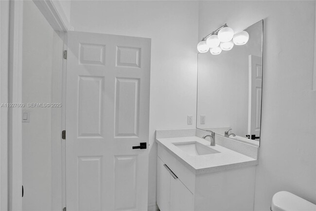 Building Photo - 1559 NW 62nd Terrace