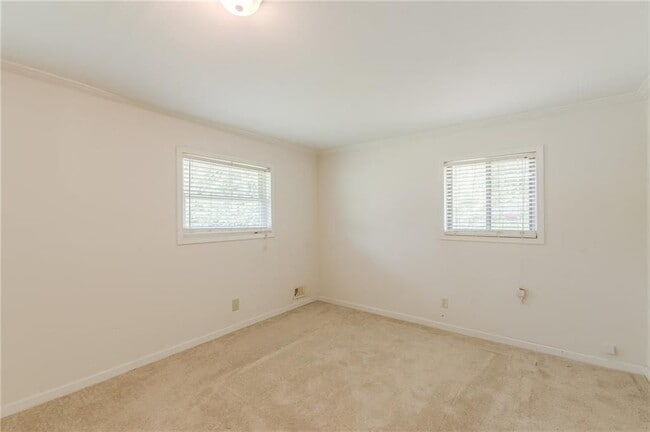 Building Photo - 1435 Cedar Creek Ln