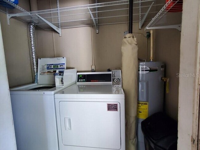 Building Photo - 4387 Sibley Bay St