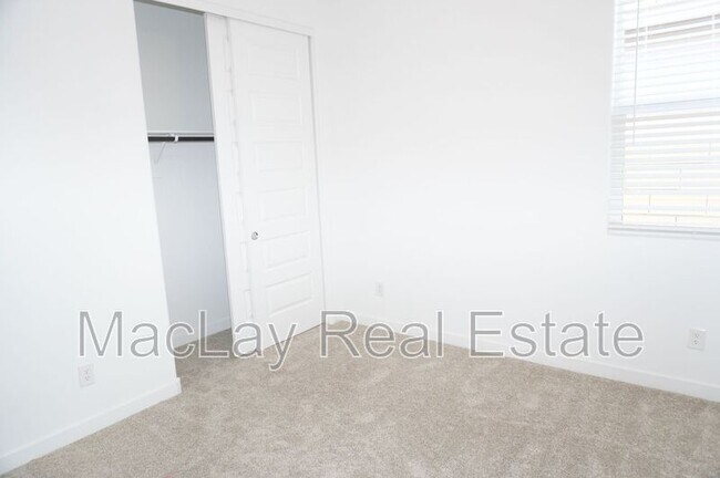 Building Photo - 36610 W Mediterranean Way
