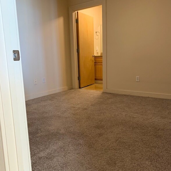 Master Bedroom - 2222 Detroit Ave