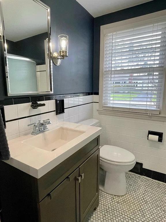 Building Photo - 30 Althea Dr