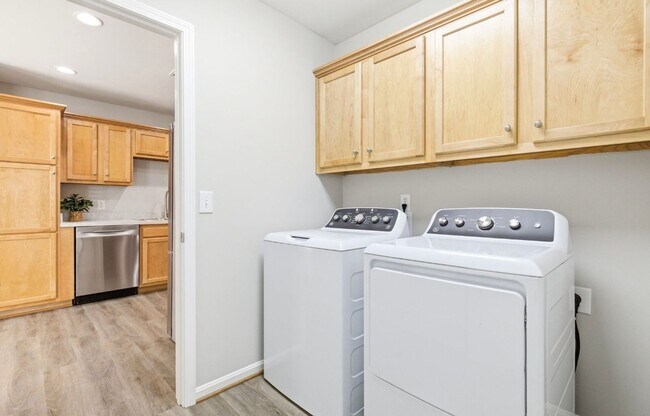 Building Photo - 2BR/2BA Patio Home for Rent w/Garage in Okolona!