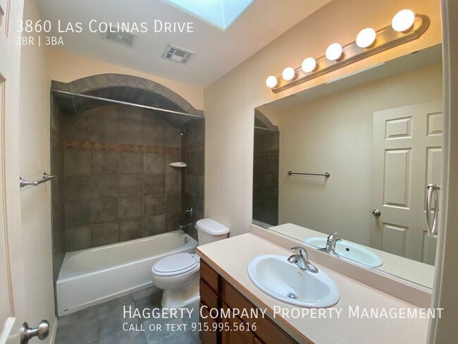 Building Photo - 3860 Las Colinas Dr