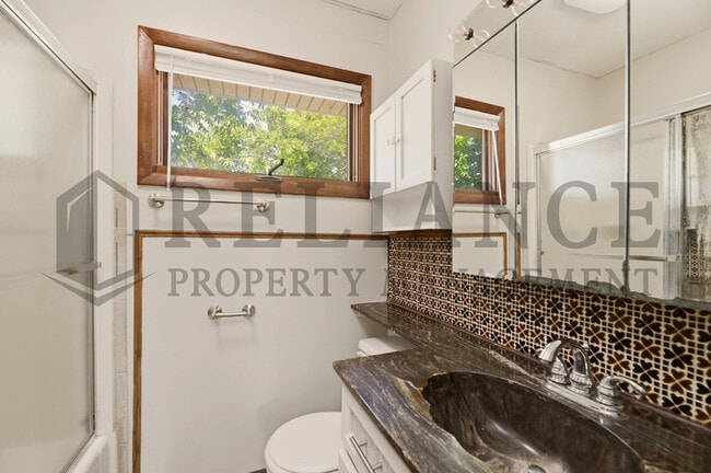 Building Photo - 4853 S Madison Ave