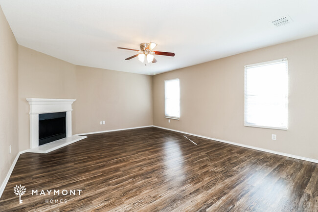 Building Photo - Spacious Two-Story Home in Haslet, TX
