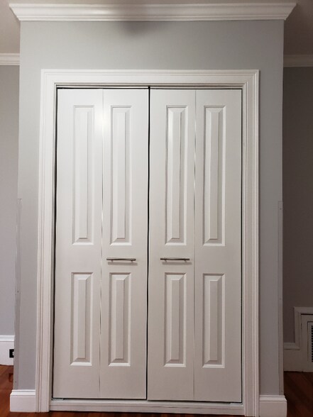 Building Photo - 15 New Hampshire Ave