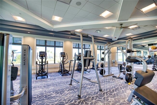 Building Photo - 6221 Fish Eagle Ct