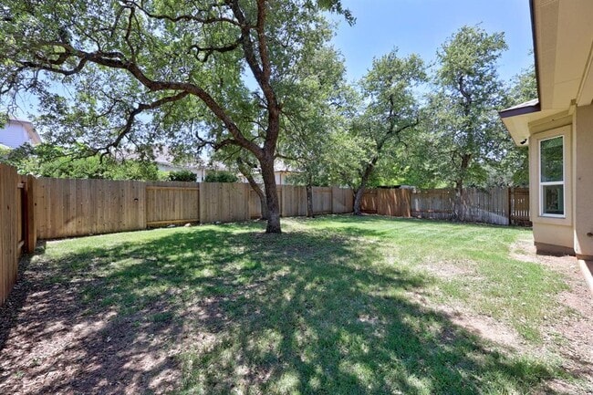 Building Photo - 5305 Mandevilla Dr