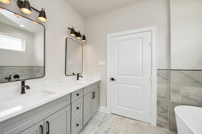 Building Photo - 3110 Dawson Ln