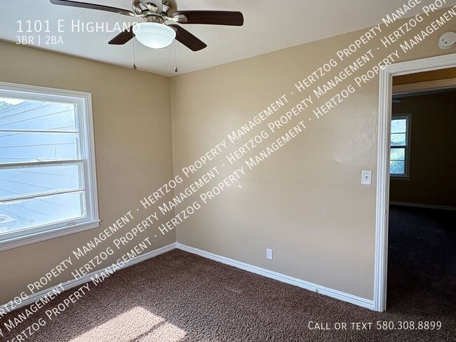 Building Photo - 1101 E Highland-