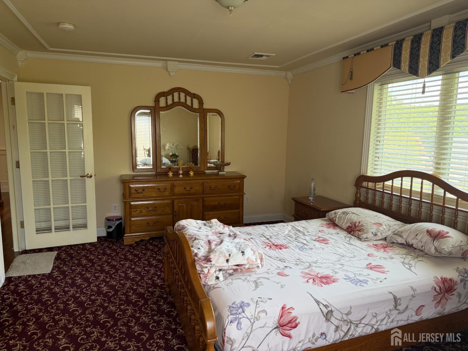 Building Photo - 118 Swarthmore Ter