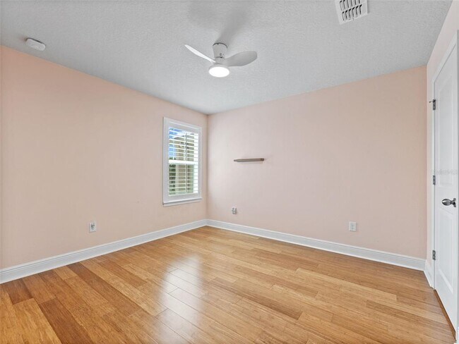 Building Photo - 5845 Grand Sonata Ave