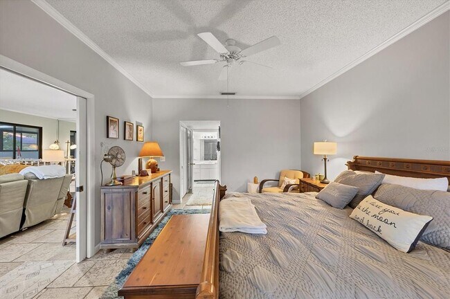 Building Photo - 4870 Kestral Park Cir