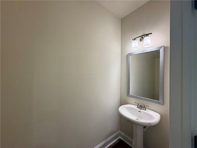 Building Photo - 3811 Brookburn Pk