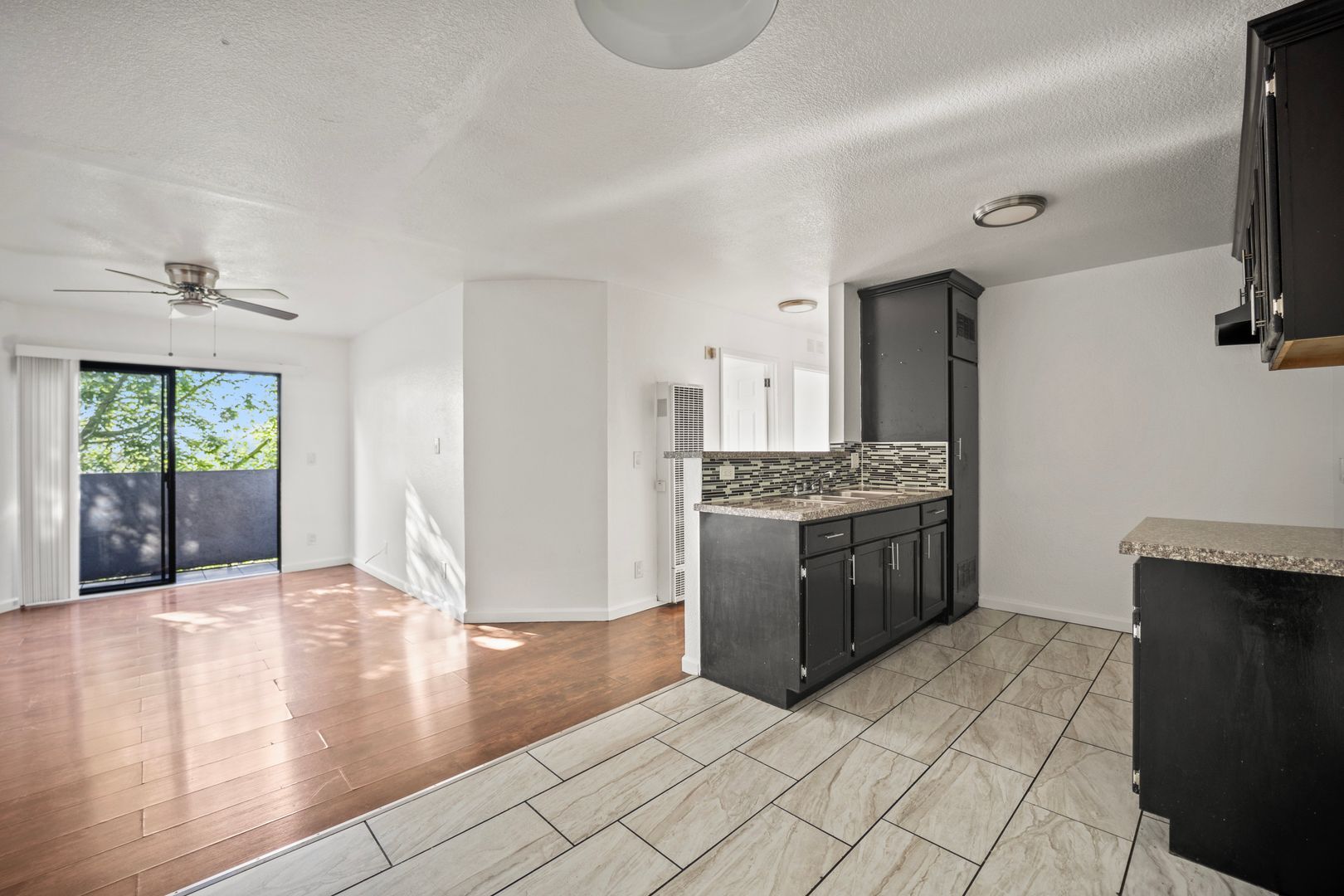 Building Photo - 412 Coronado Ter