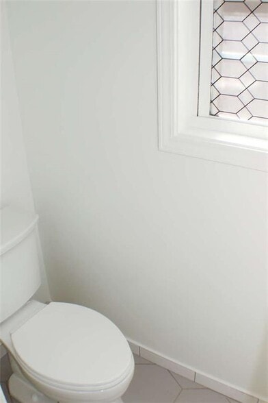 Building Photo - 1060 Grace Dr