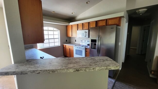 Building Photo - Citrus Springs 3/2/2