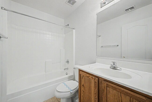 Building Photo - 9464 W Sheridan St