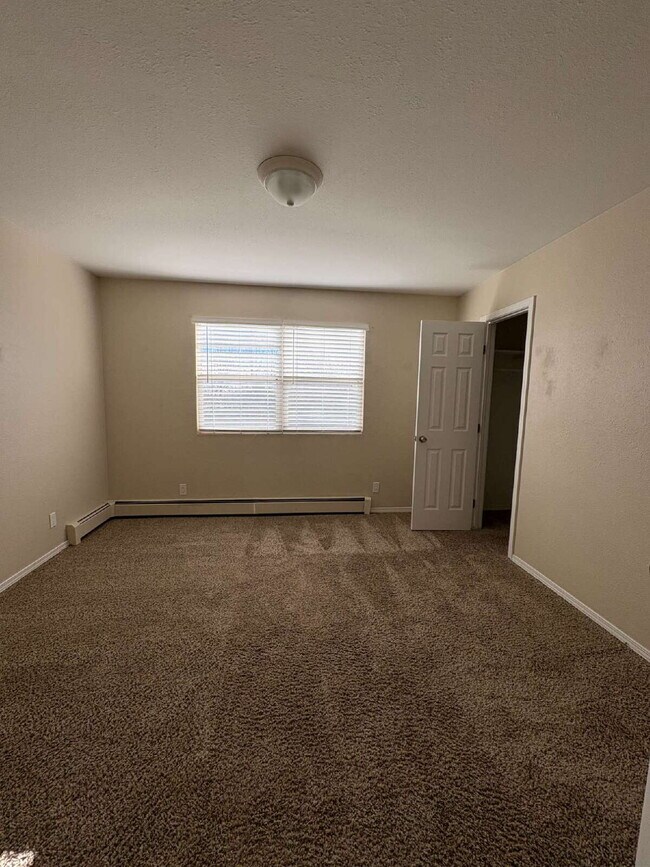 Building Photo - 2 bedroom townhouse - Yuma