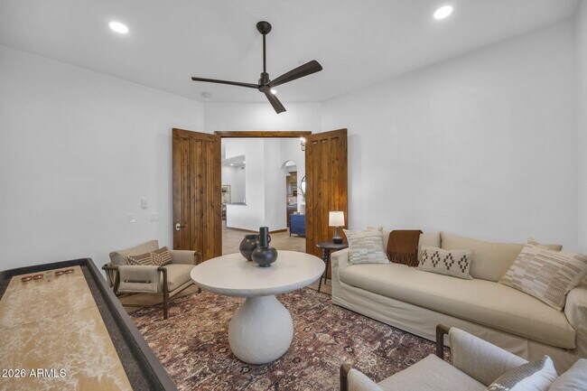 Building Photo - 3105 E Arroyo Hondo Rd