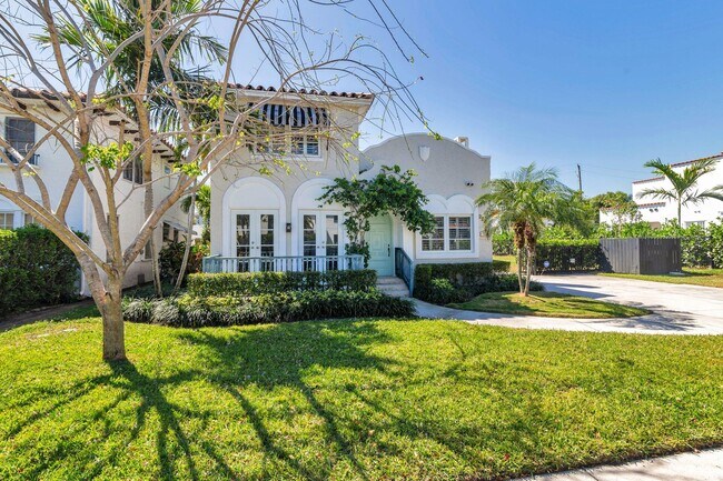 Primary Photo - 222 Greenwood Dr