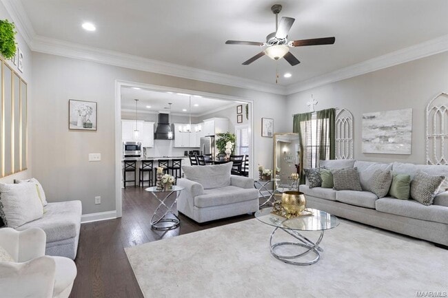 Building Photo - 522 Jeffrey Dr