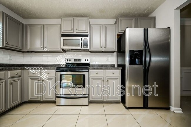 Building Photo - 7512 Congregation St