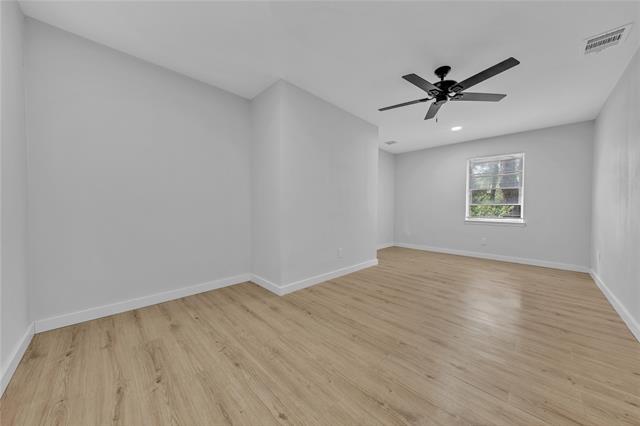 Building Photo - 3501 Ridgedale Dr