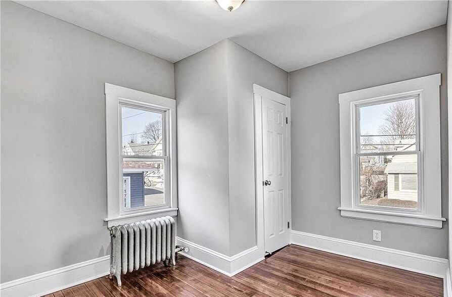 Building Photo - 41 Spring St