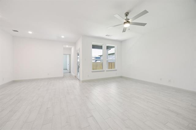 Building Photo - 606 Aroco Bnd