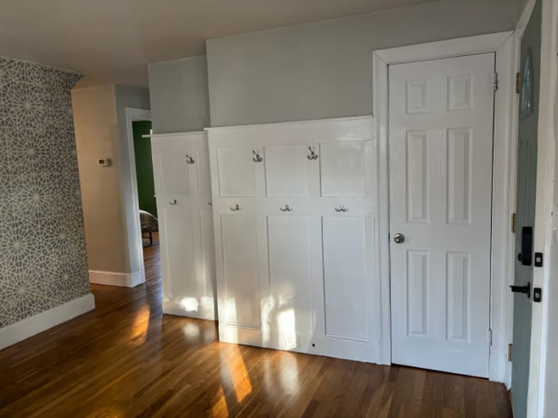 Building Photo - 1023 Forest Hills Ave