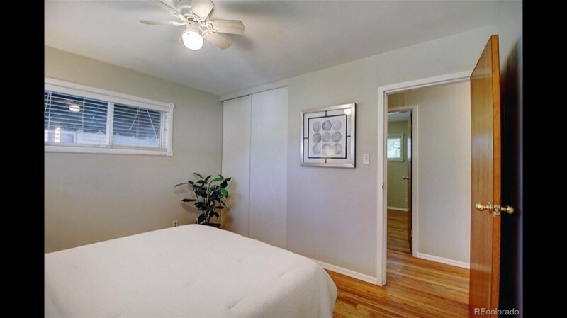 Building Photo - 1385 Salem St